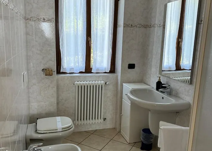 Lucre House, Vista Super 公寓